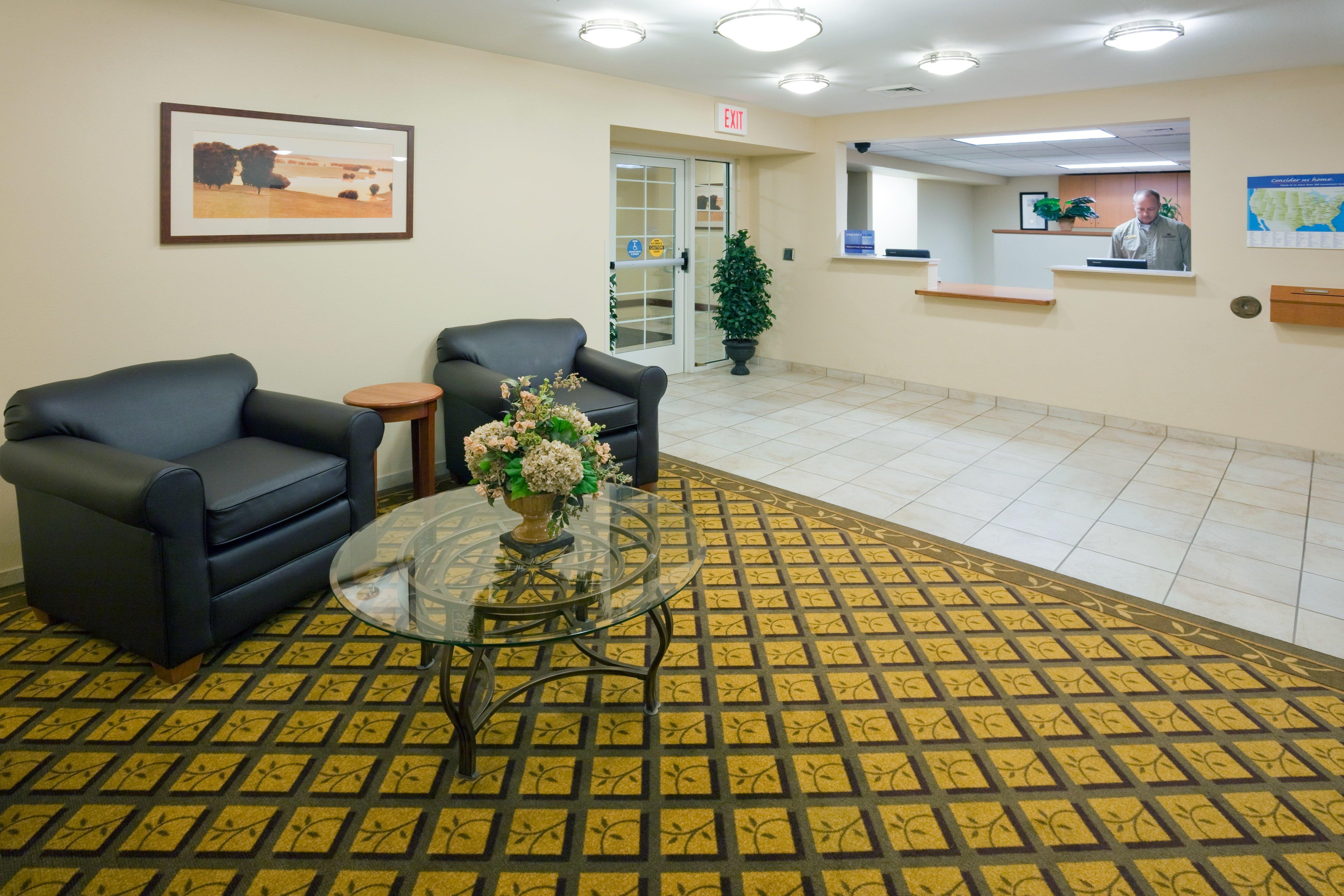 Candlewood Suites Milwaukee Brown Deer, an IHG Hotel Interieur foto