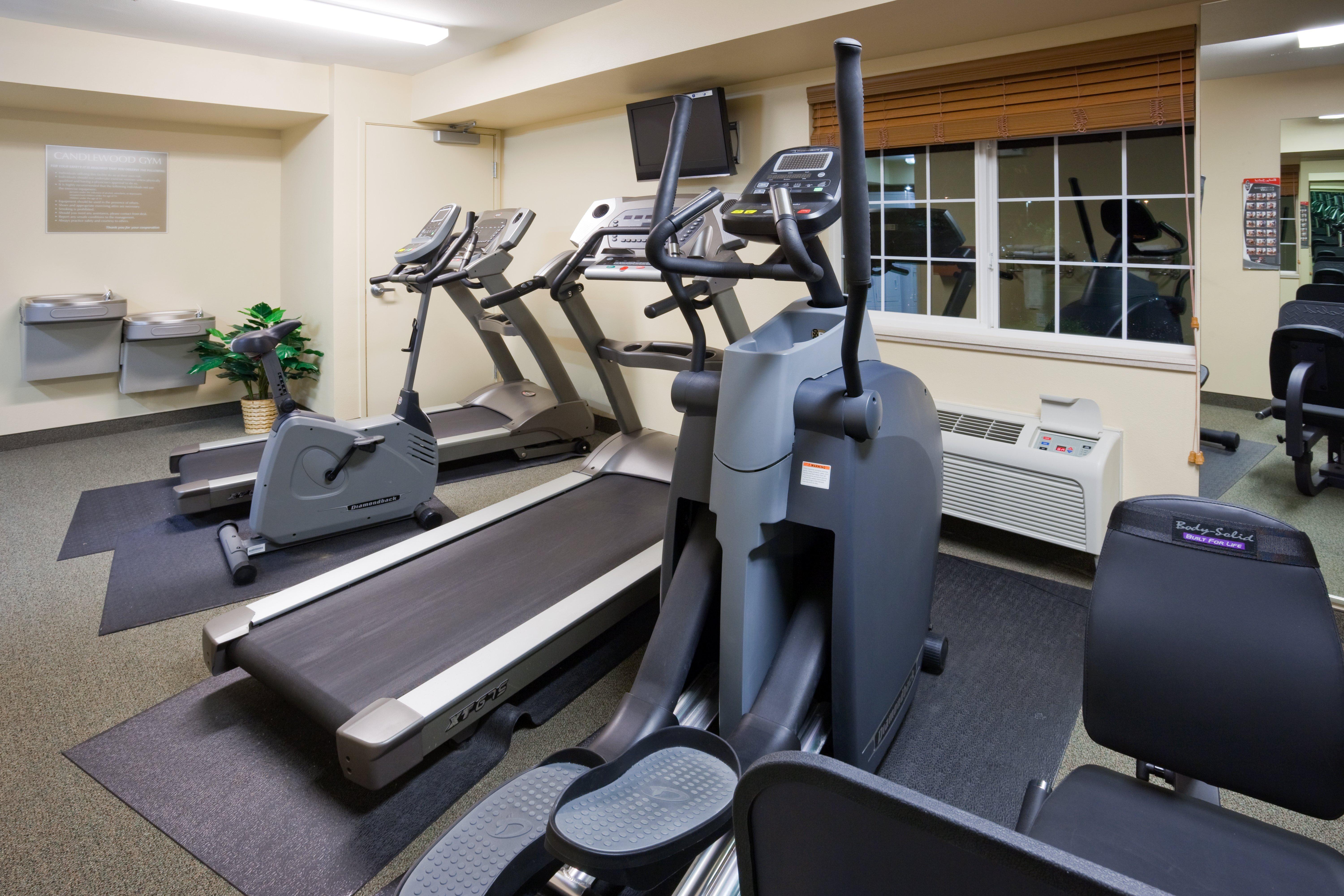 Candlewood Suites Milwaukee Brown Deer, an IHG Hotel Buitenkant foto