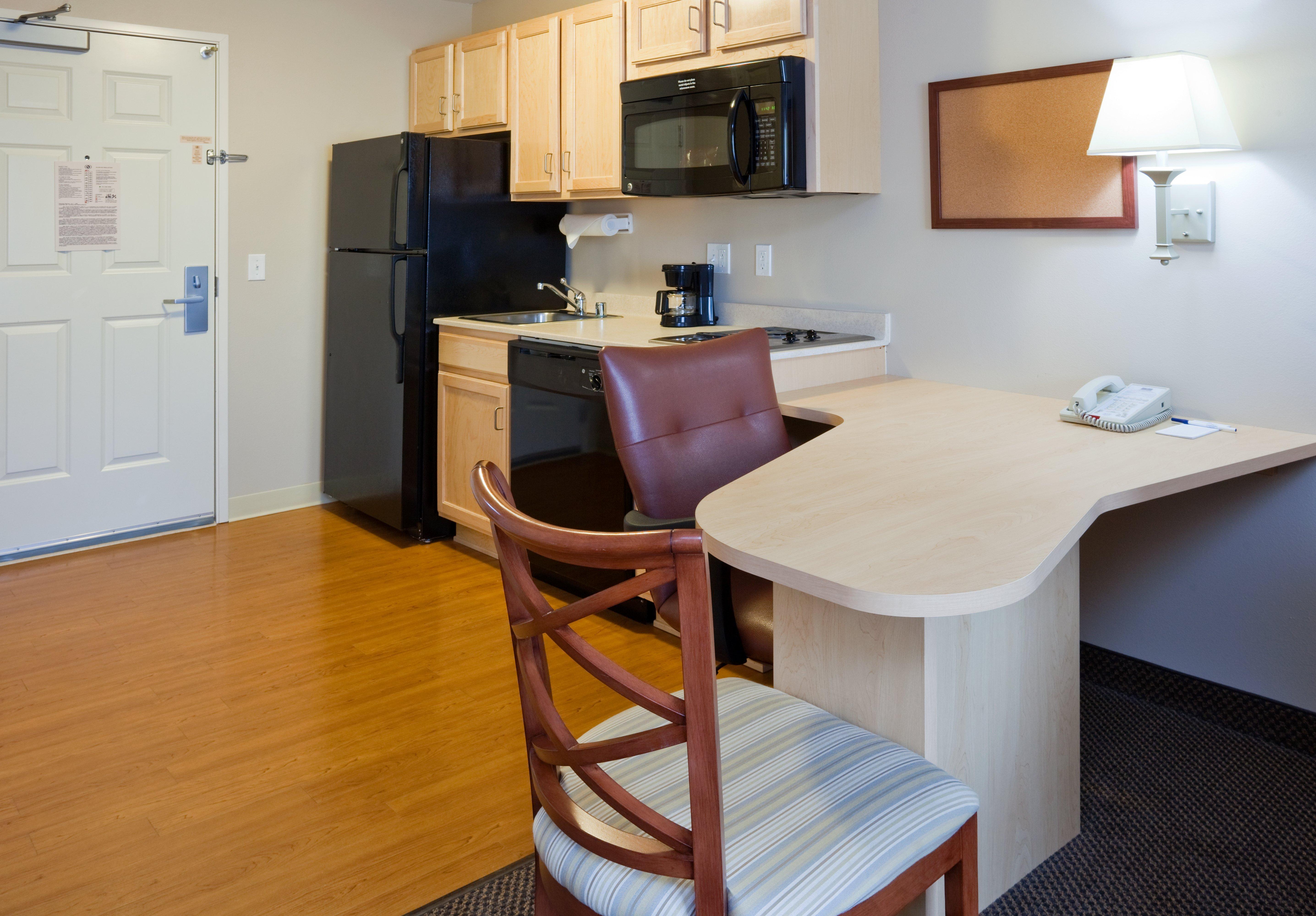 Candlewood Suites Milwaukee Brown Deer, an IHG Hotel Buitenkant foto