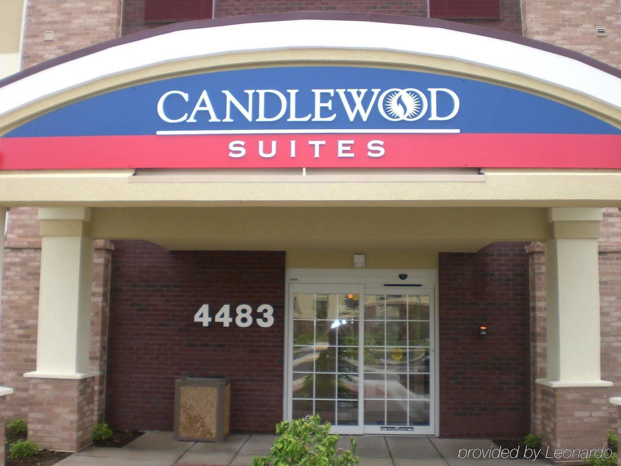 Candlewood Suites Milwaukee Brown Deer, an IHG Hotel Buitenkant foto