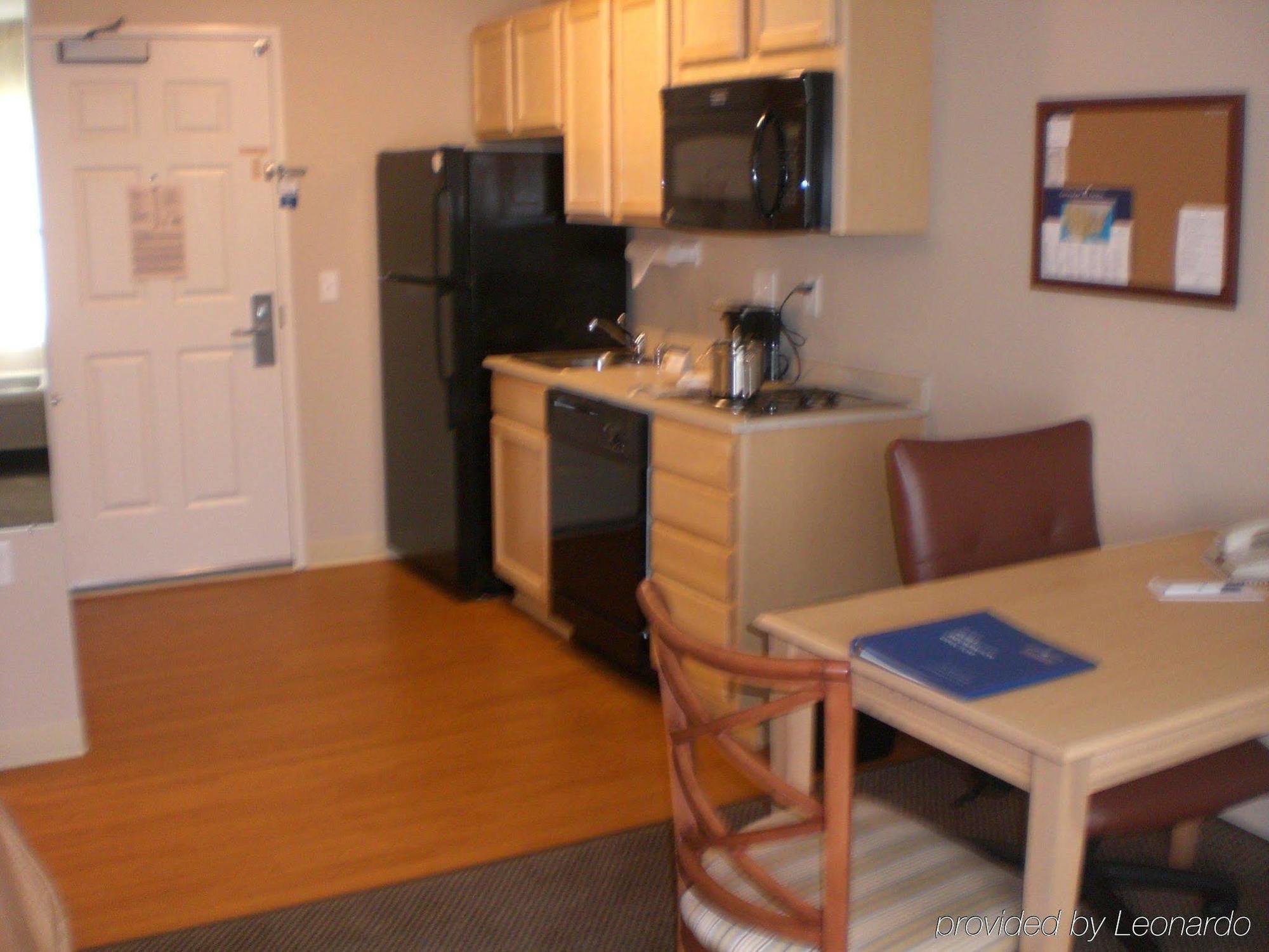 Candlewood Suites Milwaukee Brown Deer, an IHG Hotel Kamer foto
